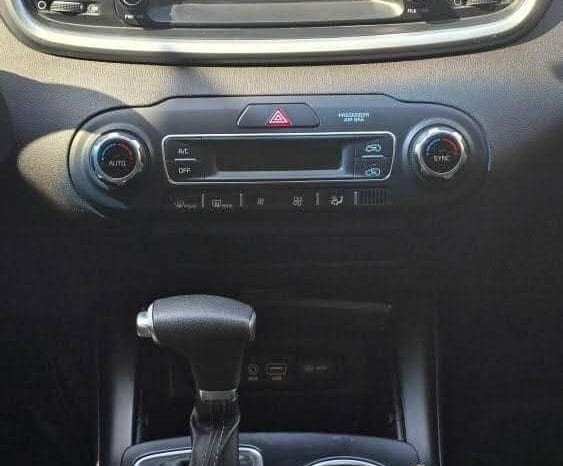 
جديد 2015 Kia Sorento كامل									