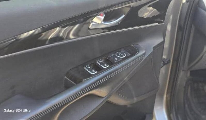 
جديد 2015 Kia Sorento كامل									